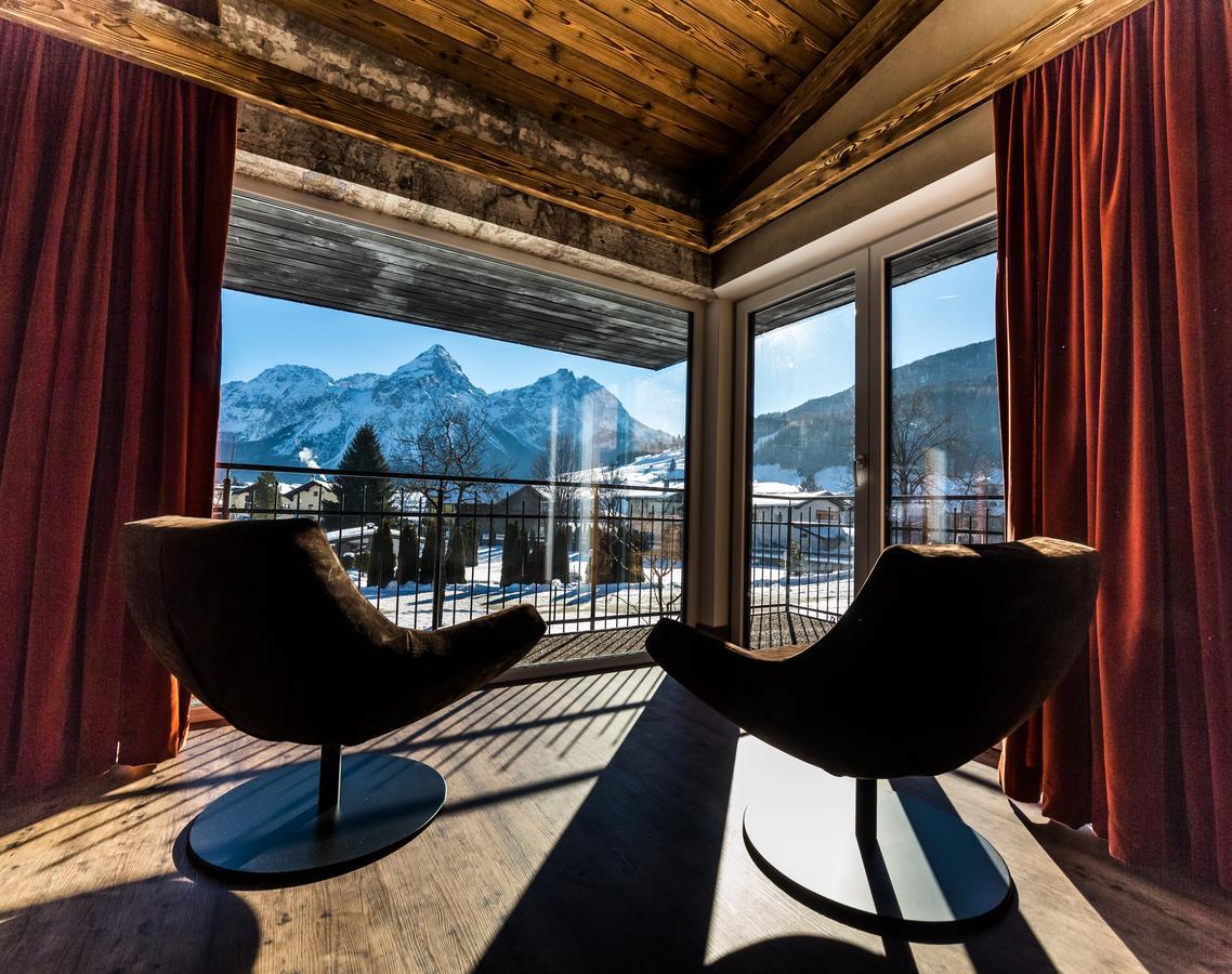 Alpendomizil Zugspitze Lermoos Pokoj fotografie